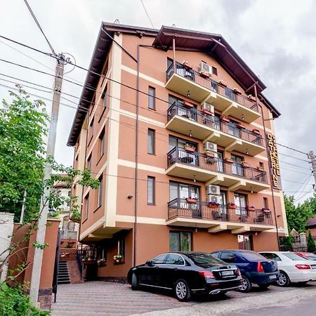 Catherine Hotel 基希讷乌 外观 照片