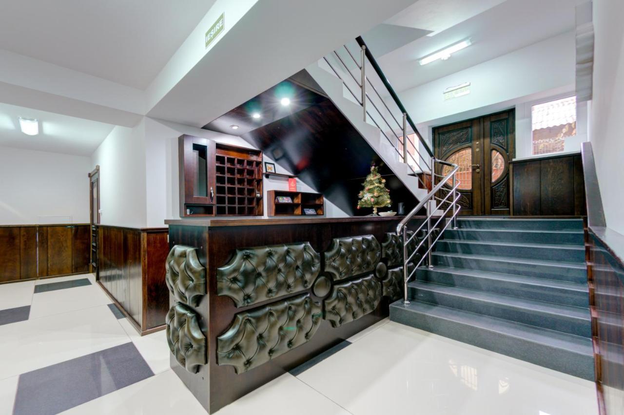 Catherine Hotel 基希讷乌 外观 照片