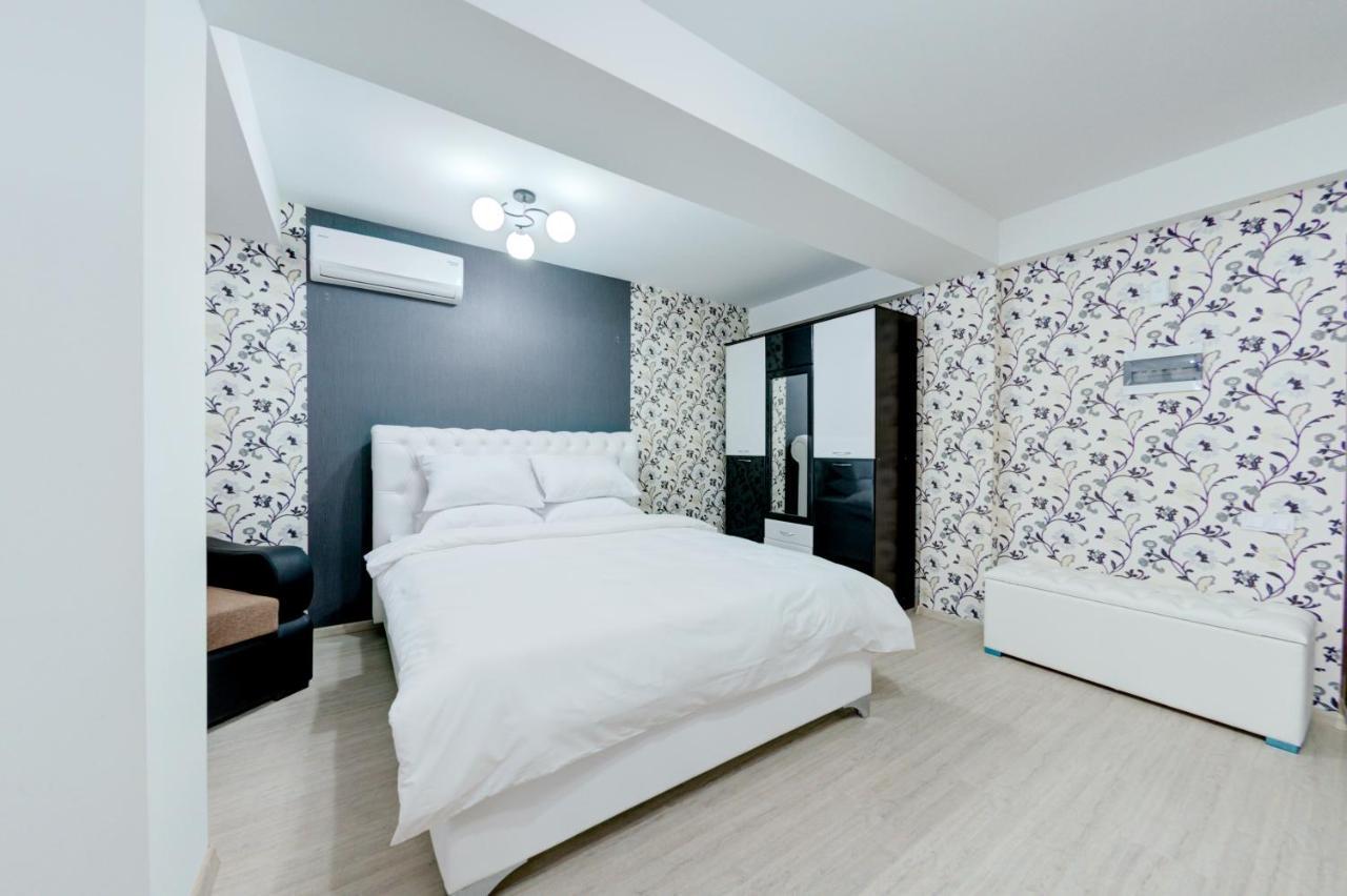 Catherine Hotel 基希讷乌 外观 照片